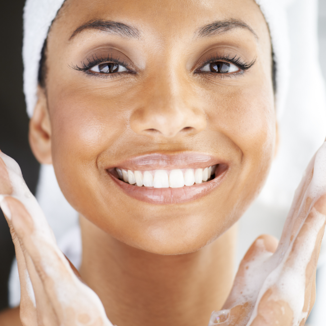 African Black Soap to Clear Up Acne & Dark Spots | standard beauty - Image 4